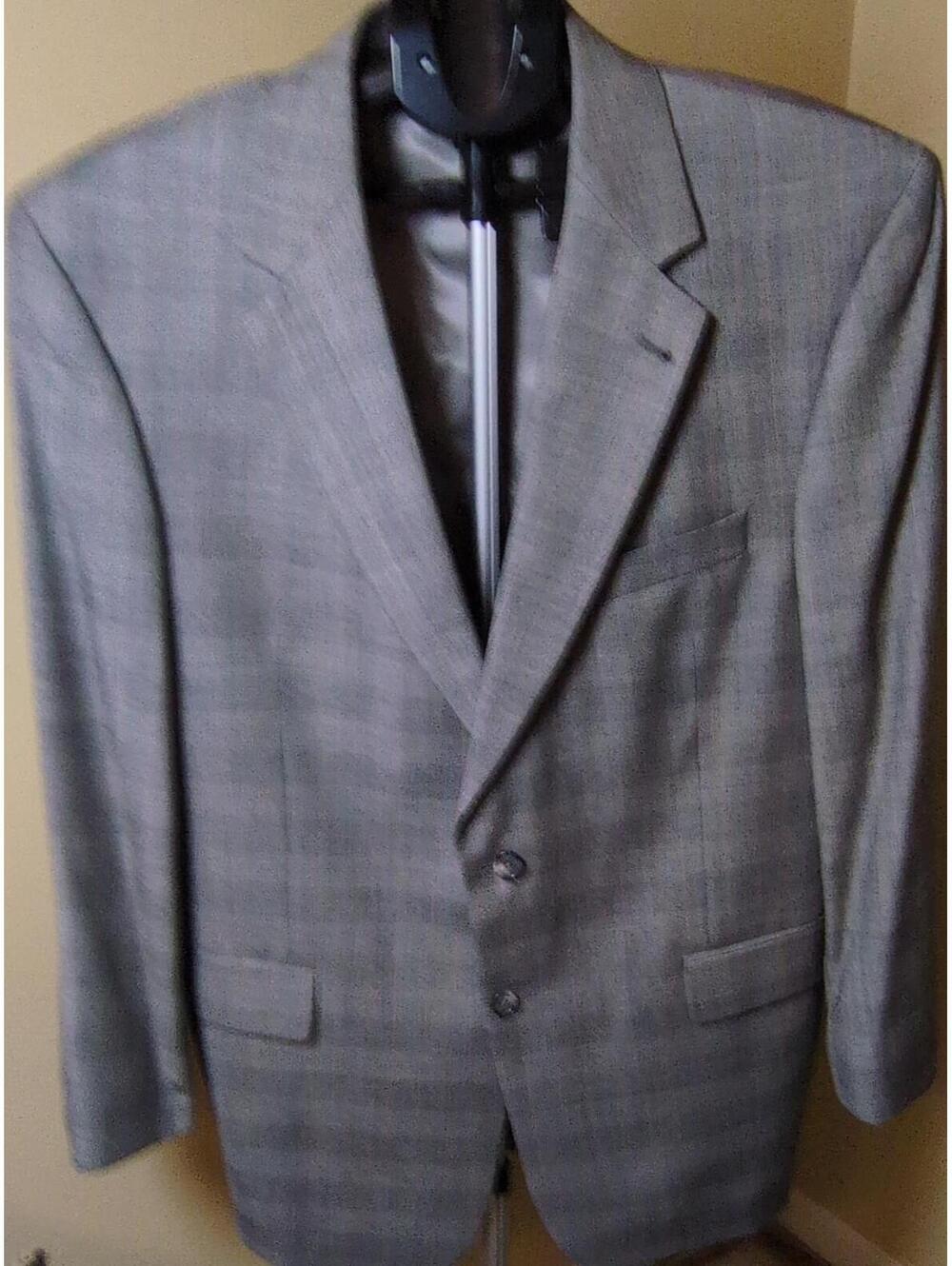 Jos. A. Bank Regular Fit Gray Plaid Wool Jacket 43R